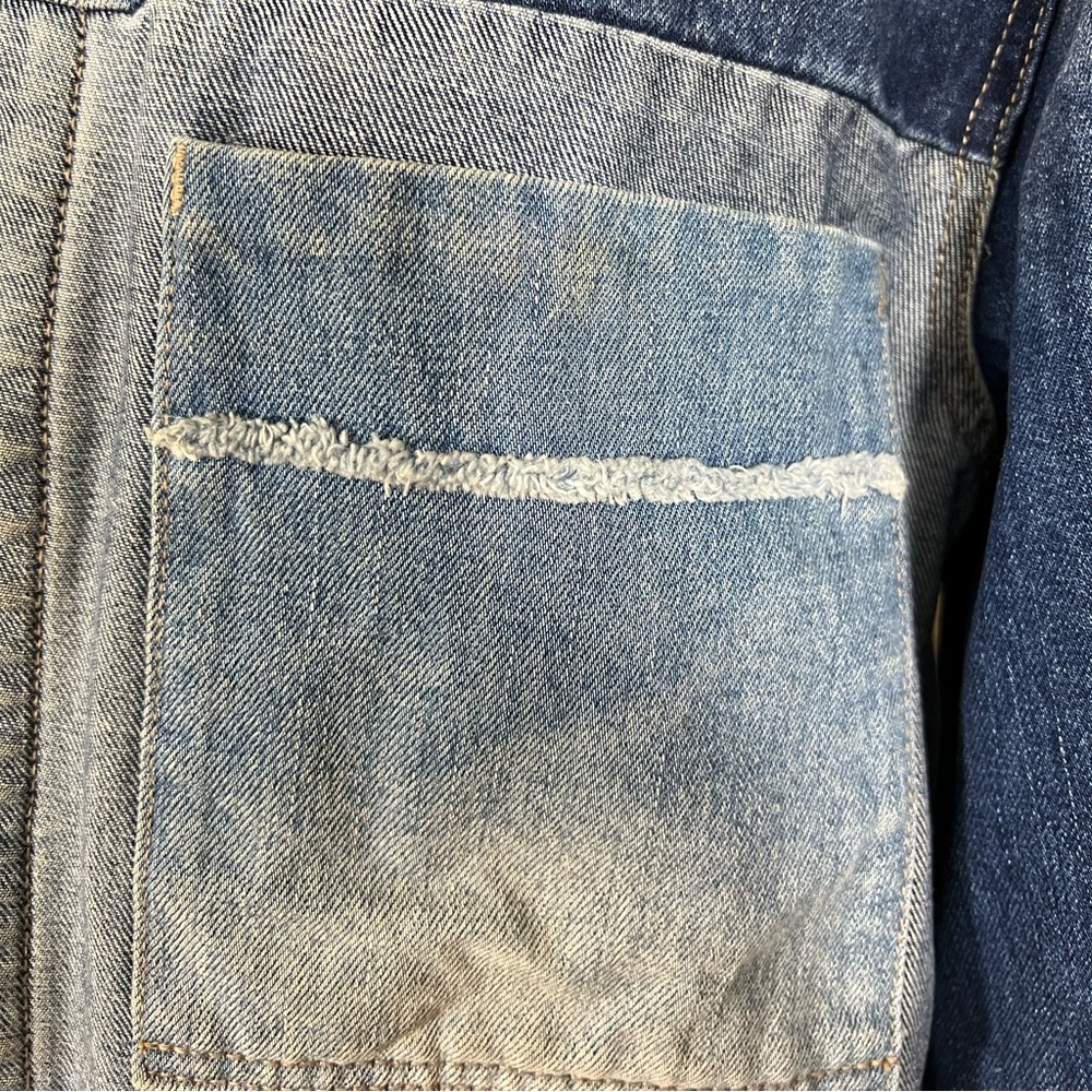 Kensie Jeans Two-Tone Denim Jacket - Picture 5 of 7